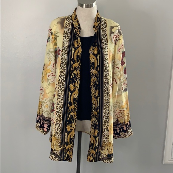 Citron silk button down Asian inspired button down blouse. - Picture 5 of 7